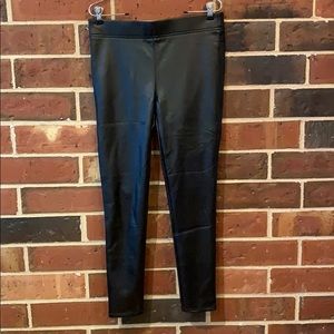 Removing item in 5 days: Faux-leather leggings